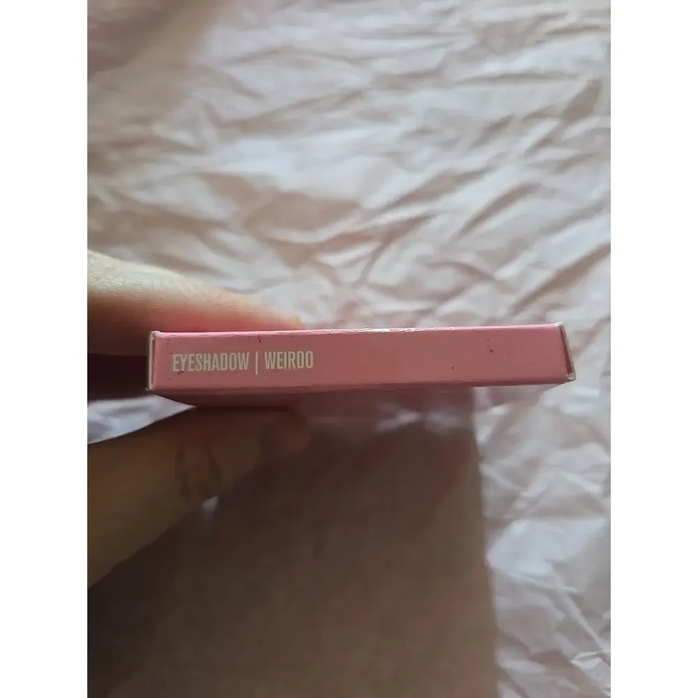 NIB Jeffree Star Cosmetics Weirdo Artistry Single Make-Up Eyeshadow‎
